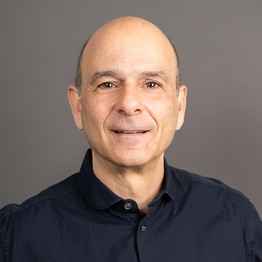 Porträt Darius Djahanschah